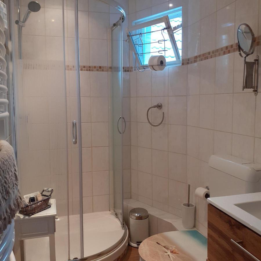 Bi Uns Im Norden Apartment Брунсбютел Екстериор снимка